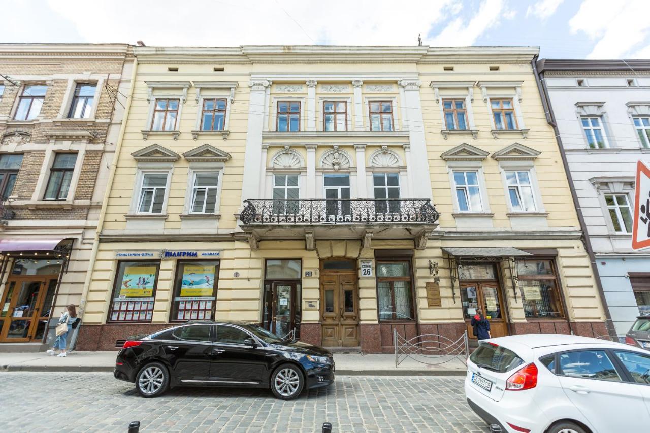 Квартира В Центрі Подобово На Вулиці Коперника 26 Біля Палацу Мистецтв Lviv Eksteriør billede